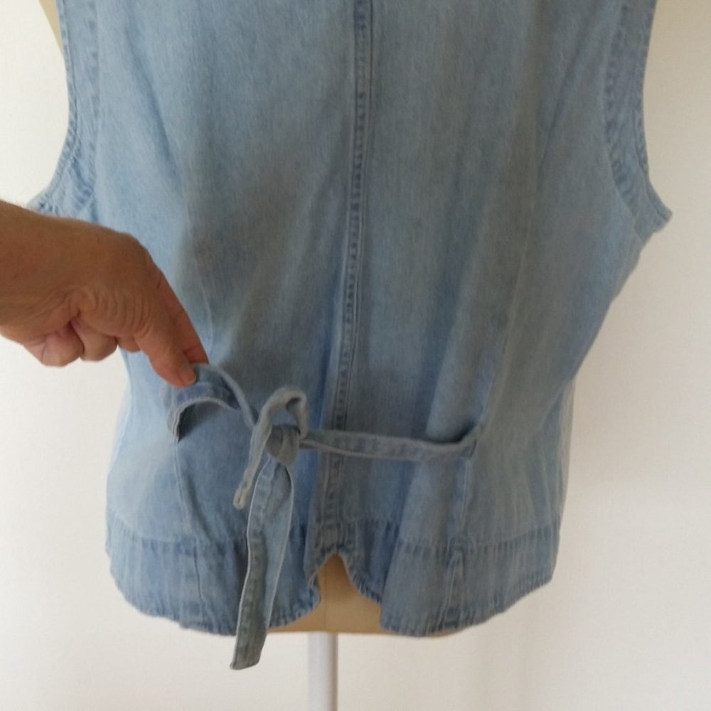 Gloria Vanderbilt Blue Jean Vest Top Birdhouses 2X - Picture 5 of 9